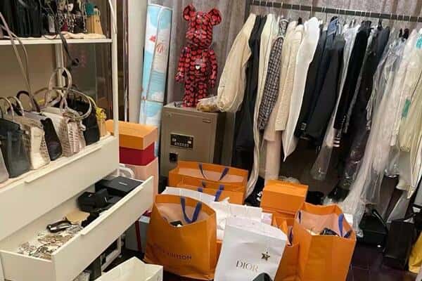辽源西安区回收一线品牌衣服